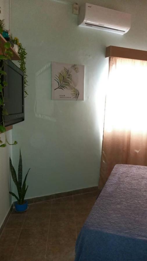 Bed and Breakfast Saiyu Aeropuerto Luque Esterno foto